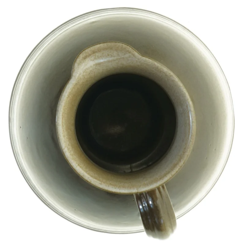 Kande i keramik fra John Chipperfield (str. 17 x 16 cm)