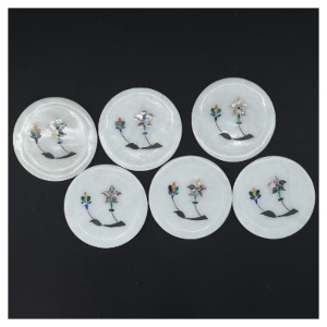 Runde Marmor coasters med indlagt halvædel sten og abeloneskal blomsterdekoration (str. Ø 9 cm)