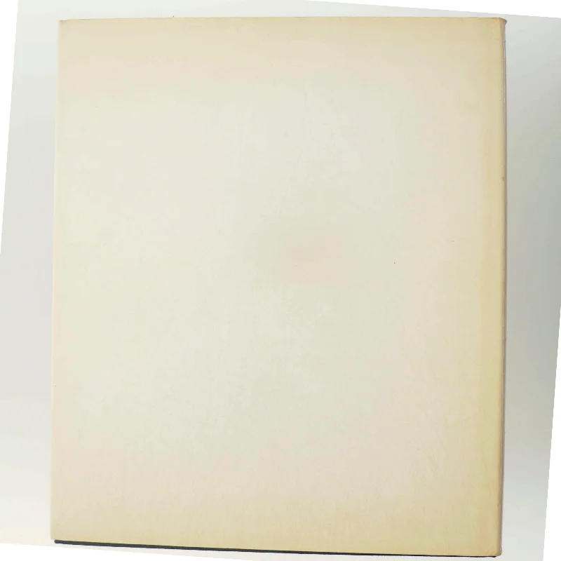 Bogen 'Iraq: The land of the new river' af Pierre Rossi og fotografier af Andre Lepage. 