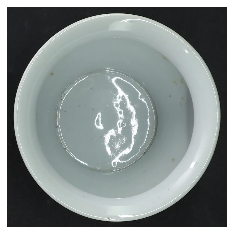 Blå og hvid porcelænspotte (str. H 9 cm ø. 12 cm)