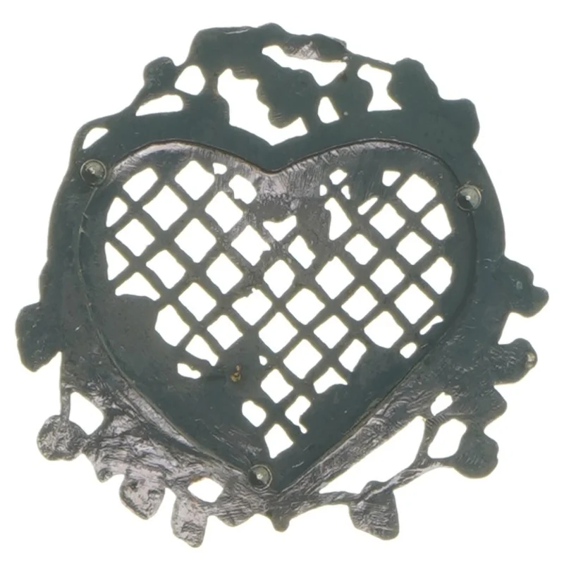 Dekorativt hjerteformet ornament (str. 8,5x8,5 cm)