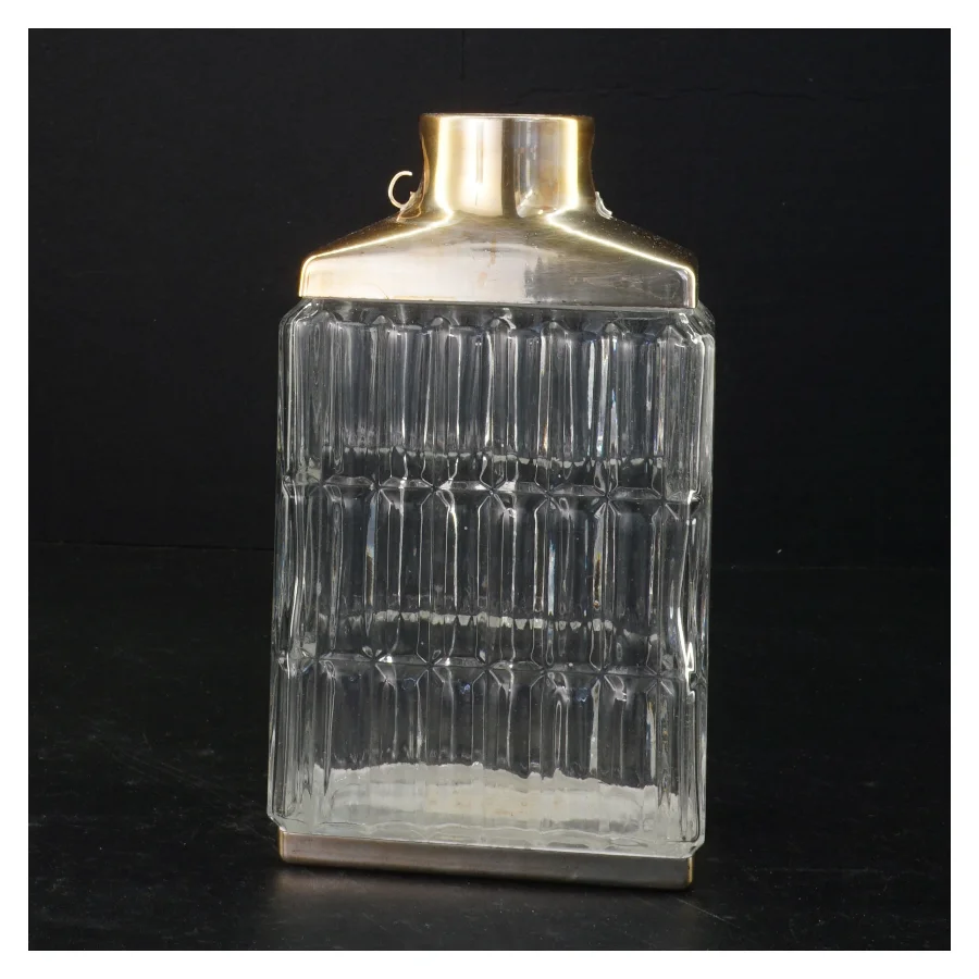 Glas vase karaffel med metal top og bund (str. 19 x 11 x 7 cm)