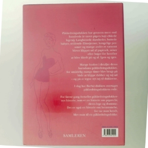 Pigedrømme : danske påklædningsdukkers historie (Bog)