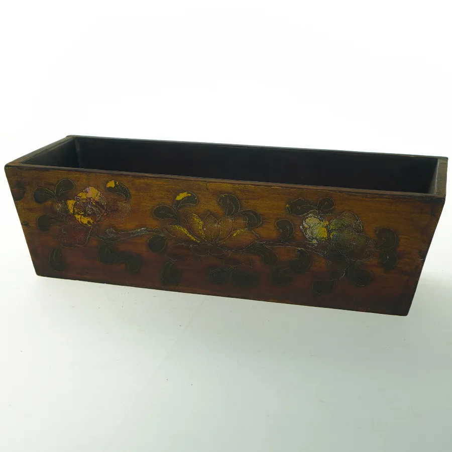 Antik blomstret træ kasse (str. 34x14 cm)