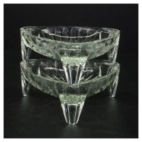 2 stk. Stabelbare Vintage art nouveau glasskål på 3 fødder (str. 16 x 5,5 cm)