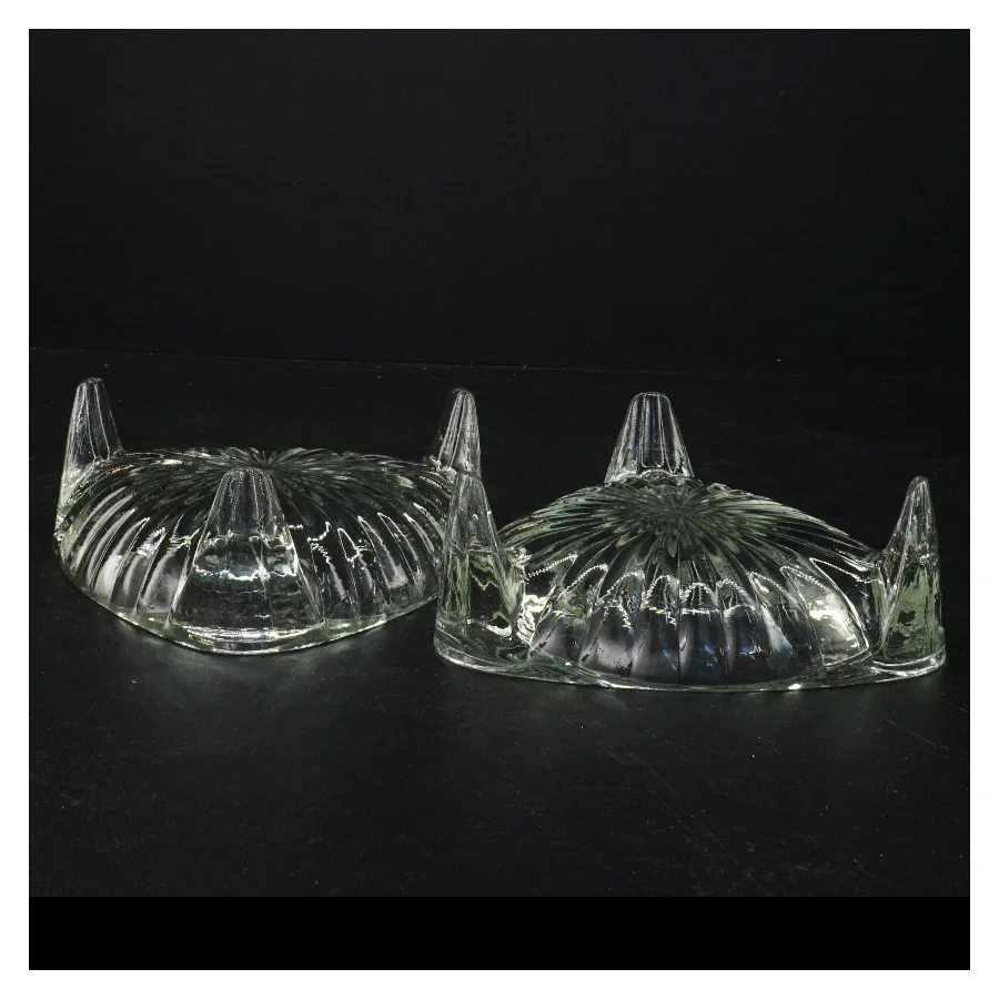 2 stk. Stabelbare Vintage art nouveau glasskål på 3 fødder (str. 16 x 5,5 cm)