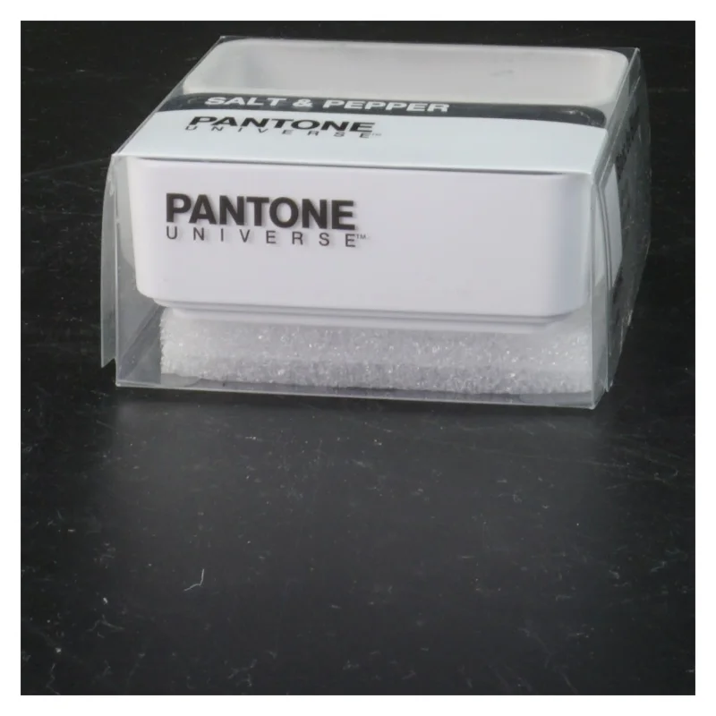 Pantone salt- og peberholder fra Pantone (str. 8x8x4 cm)
