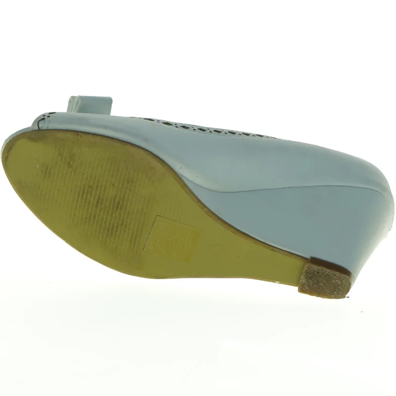 Hvid Læder kilehælsko med sløjfe fra Lov'it (str. 38)