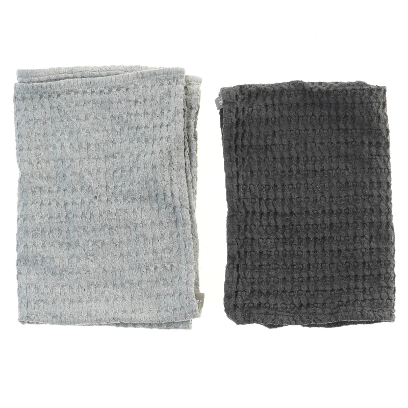 Sæt af vaskeklude i grå og mørkegrå fra Bastian (str. 70x50 cm)