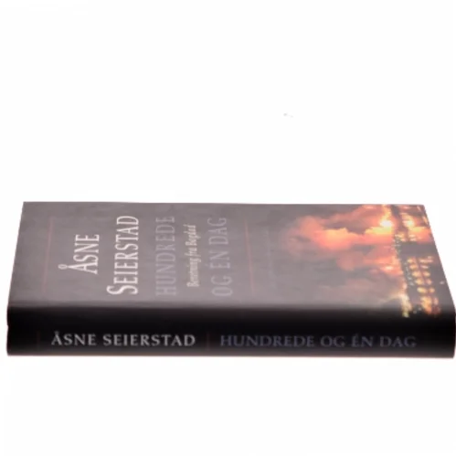 Hundrede og én dag af Åsne Seierstad (Bog)