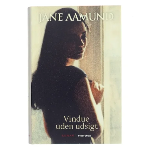 Vindue uden udsigt af Jane Aamund (Bog)