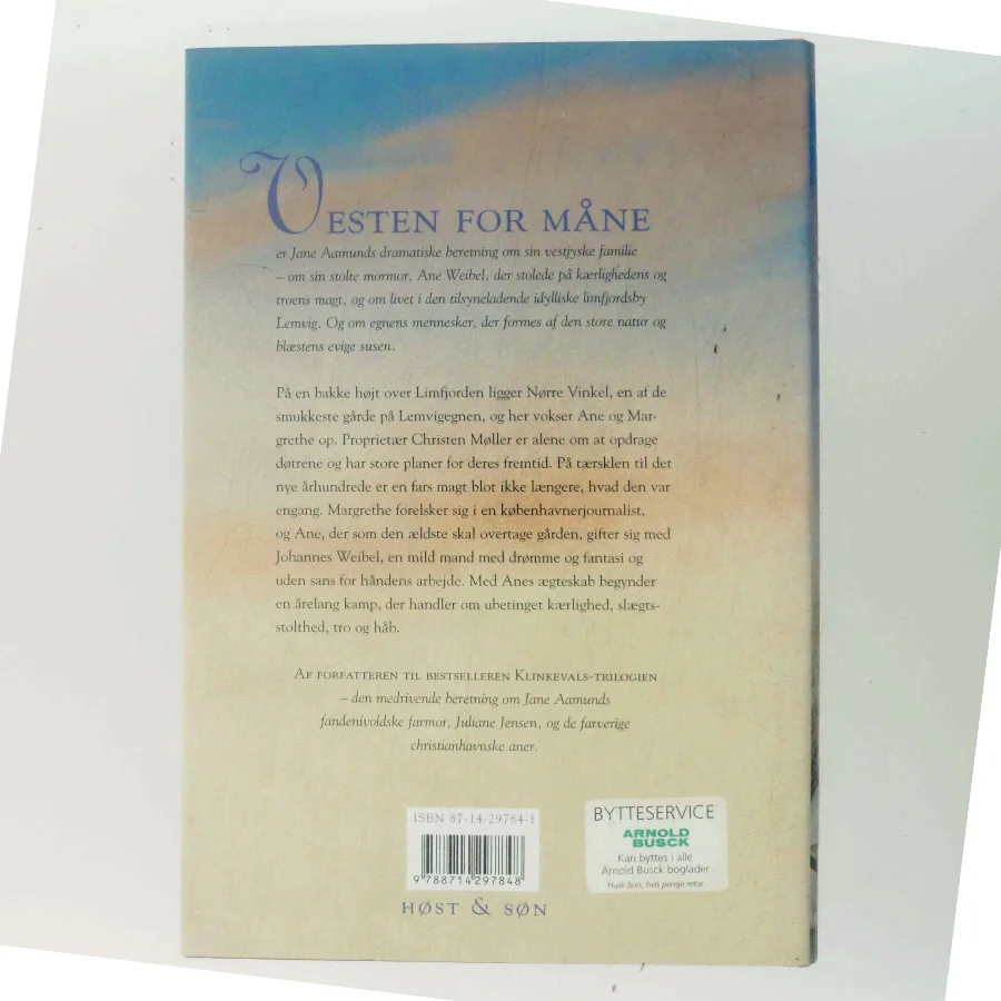 Vesten for måne af Jane Aamund (Bog)