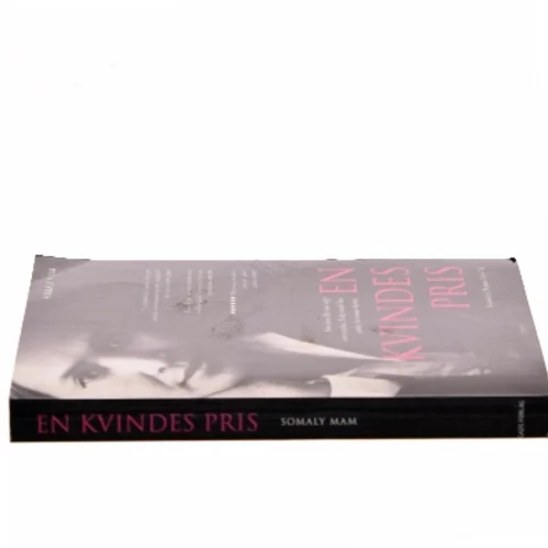 En kvindes pris af Somaly Mam (Bog)