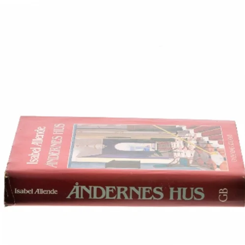 Åndernes Hus af Isabel Allende (Bog)