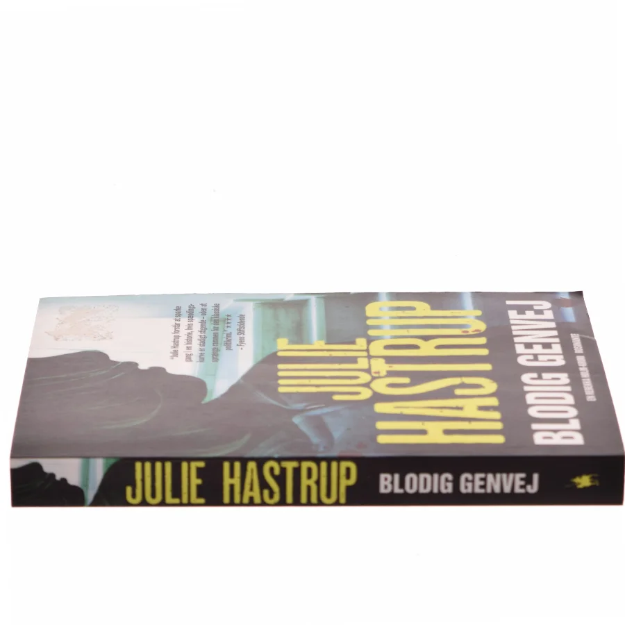 Blodig genvej : krimi af Julie Hastrup (Bog)