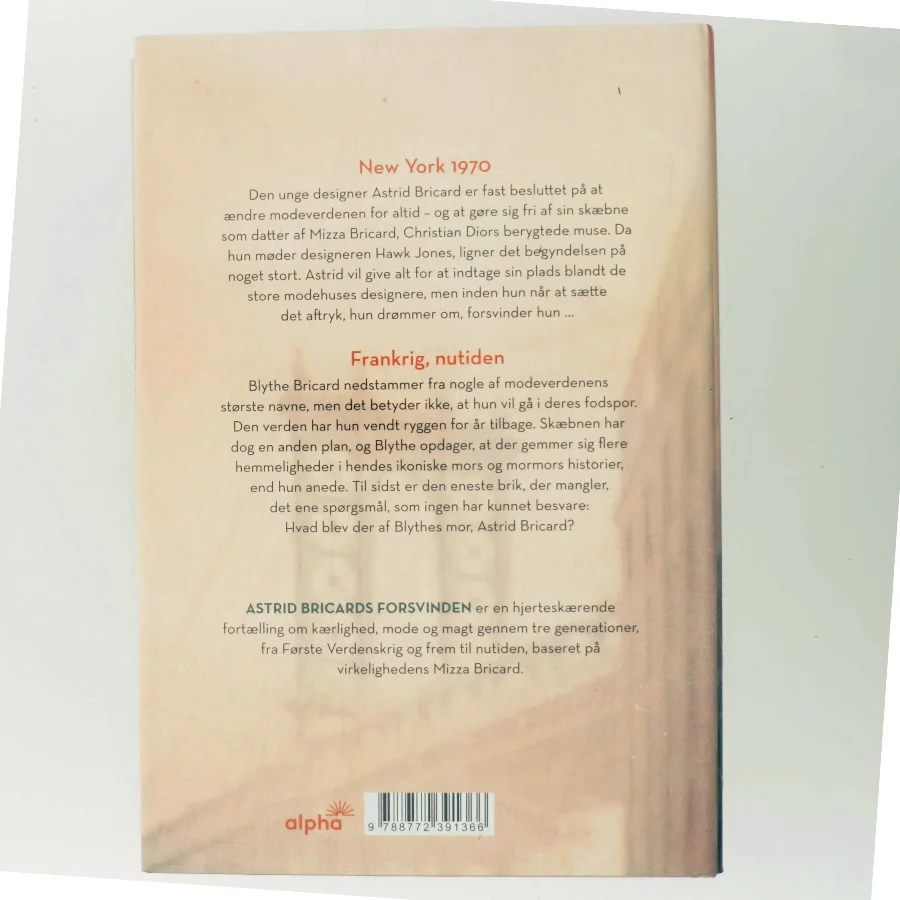 Astrid Bricards forsvinden af Natasha Lester (Bog)