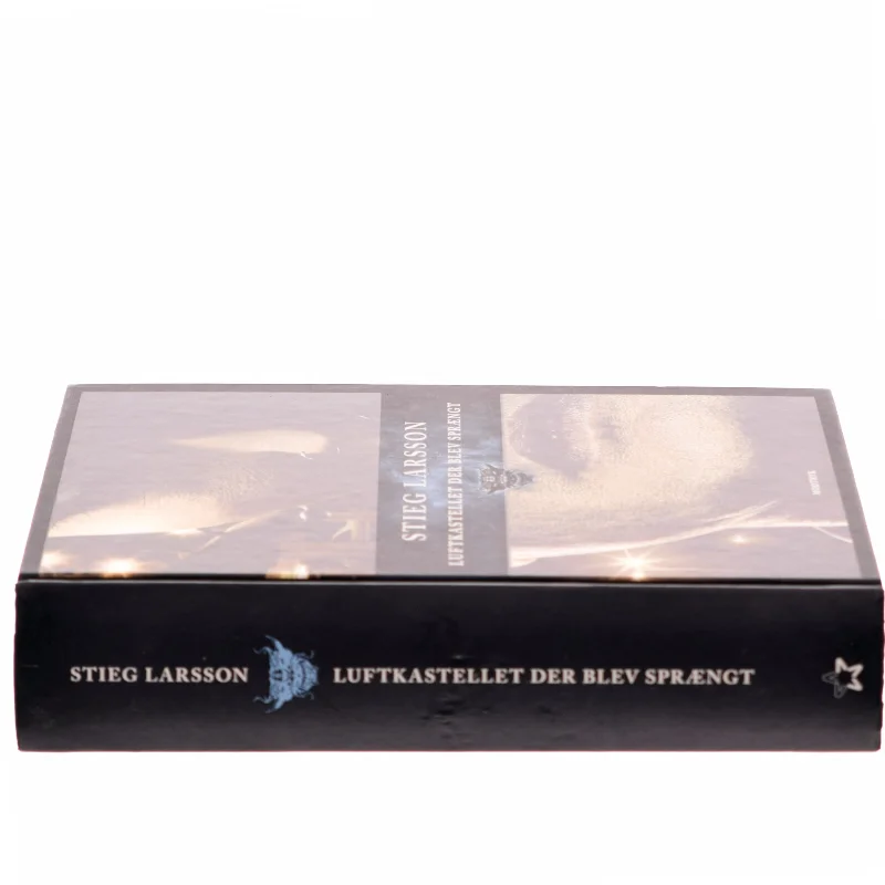 Luftkastellet Der Blev SprÃ¦ngt (in Danish) af Stieg Larsson (Bog)