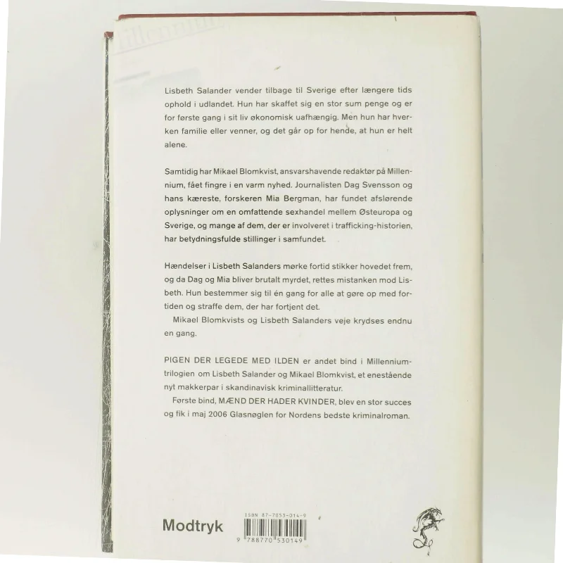 Pigen Der Legede Med Ilden af Larsson, Stieg (Bog)