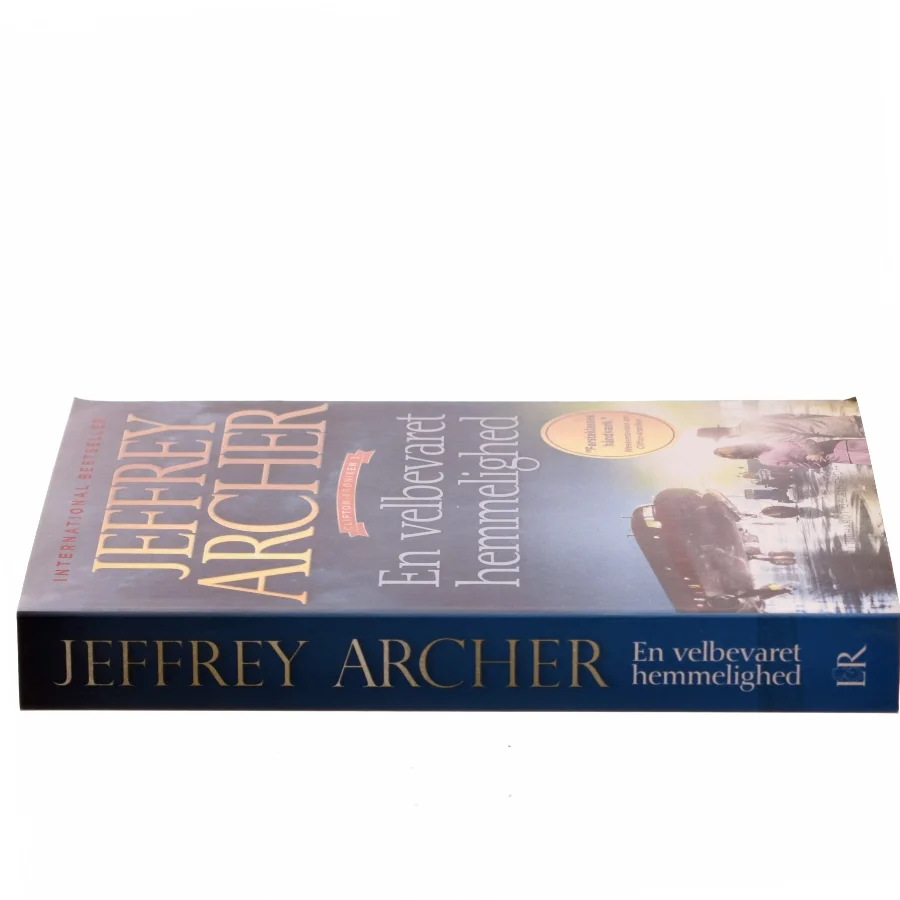En velbevaret hemmelighed af Jeffrey Archer (Bog)