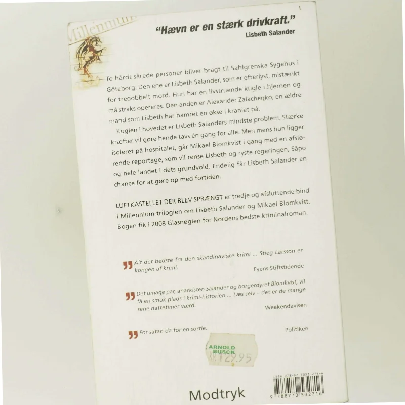 Luftkastellet Der Blev Spraengt (af Stieg Larsson) [Imported] [Paperback] (Danish) (Millennium, 3. Bind) af Stieg Larsson (Bog)