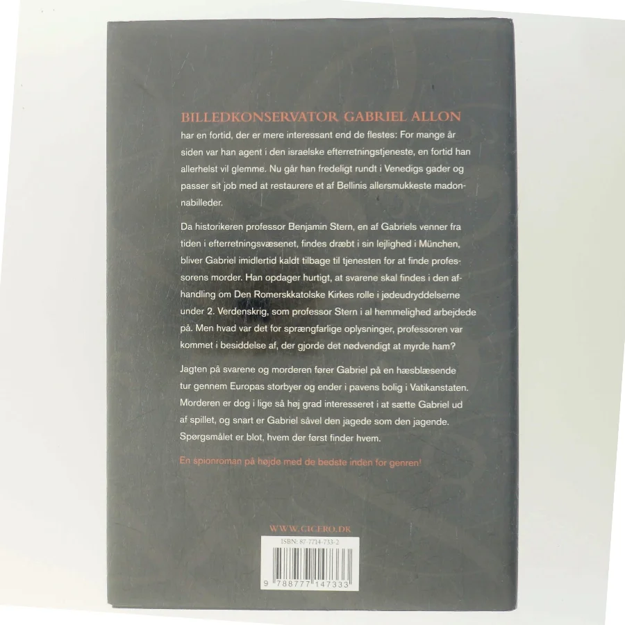 Vatikanets mand af Daniel Silva (Bog)