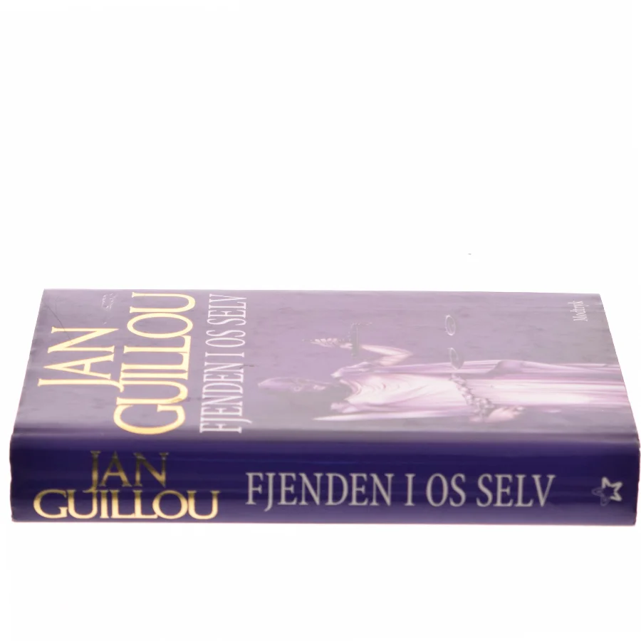 Fjenden i os selv af Jan Guillou (Bog)