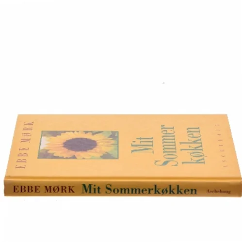 Mit sommerkøkken af Ebbe Mørk (Bog)