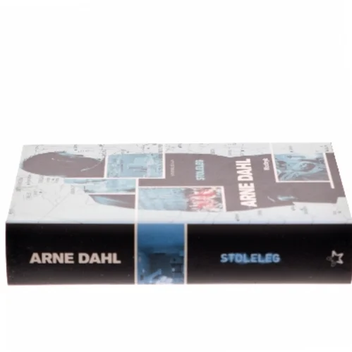 Stoleleg : kriminalroman af Arne Dahl (f. 1963) (Bog)
