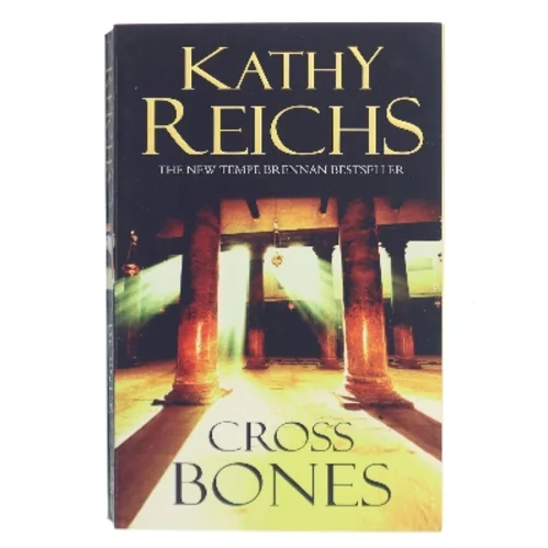 Cross Bones af Kathy Reichs (Bog)