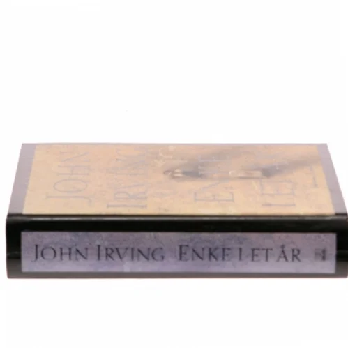 Enke i et år af John Irving (Bog)