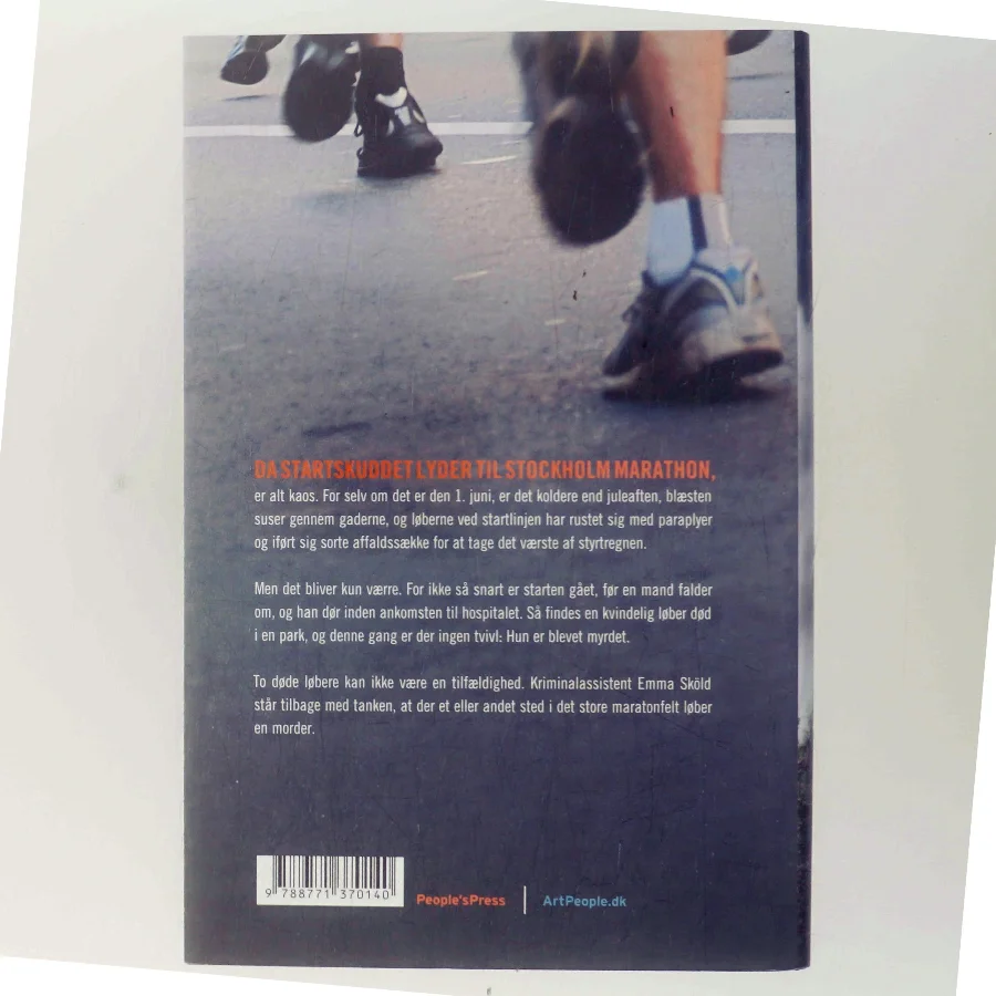 Døden løber maraton : krimi af Sofie Sarenbrant (Bog)