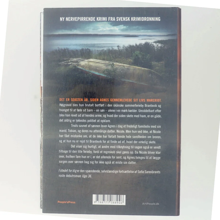 I stedet for dig : krimi af Sofie Sarenbrant (Bog)