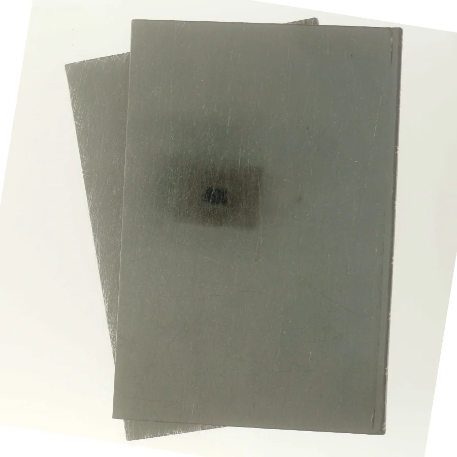 Hvem ringer klokkerne for? af Ernest Hemingway (Bog)