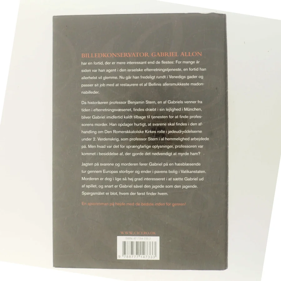 Vatikanets mand af Daniel Silva (Bog)