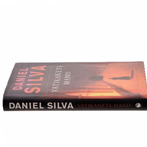 Vatikanets mand af Daniel Silva (Bog)