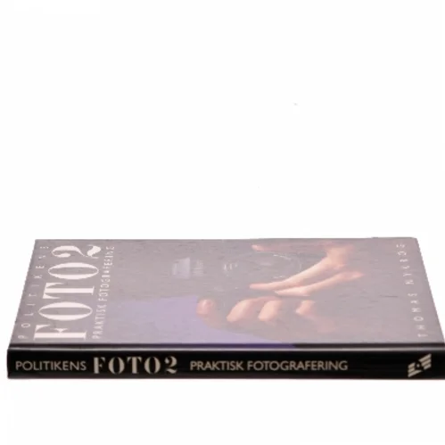 Politikens foto af T Nykrog (Bog)