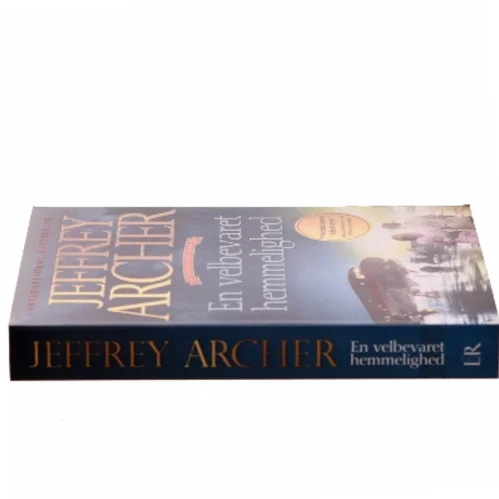 En velbevaret hemmelighed af Jeffrey Archer (Bog)