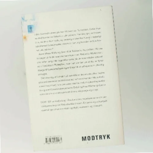 Sort sti af Åsa Larsson (Bog)