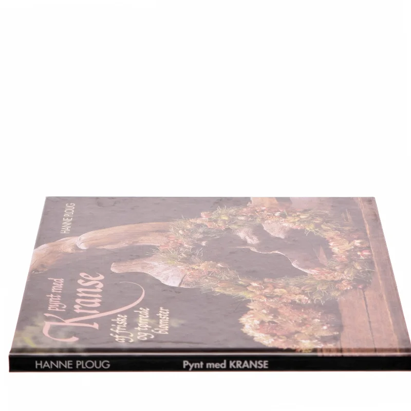 Pynt med Kranse af Hanne Ploug (Bog)