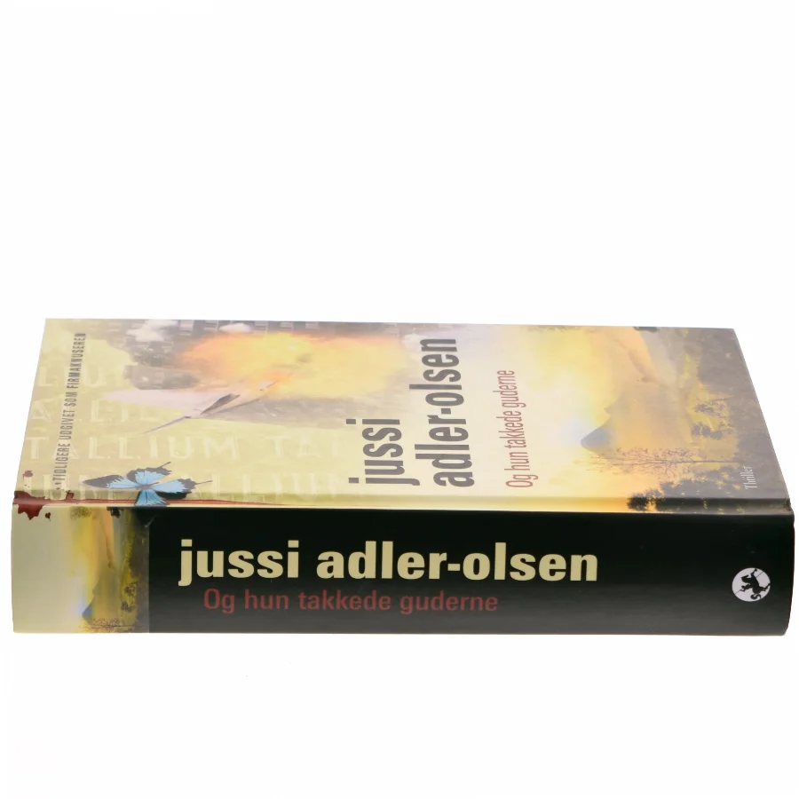 Og hun takkede guderne af Jussi Adler-Olsen (Bog)
