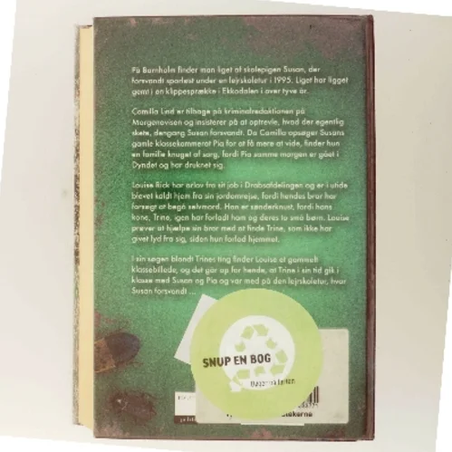 Pigen under træet af Sara Blædel (Bog)