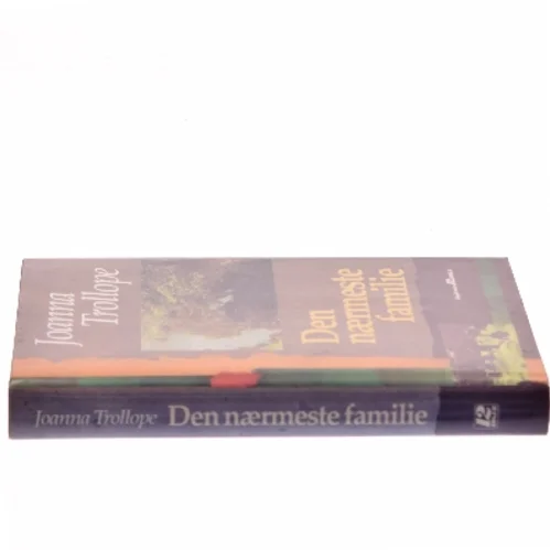 Den nærmeste familie af Joanna Trollope (Bog)