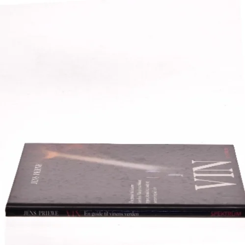 Vin : en guide til vinens verden af Jens Priewe (Bog)