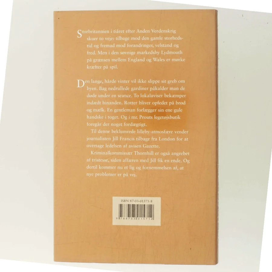 Seance med skæbnen af Andrew Taylor (Bog)