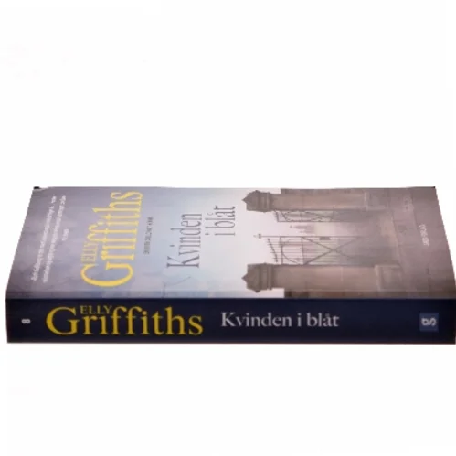 Kvinden i blåt af Elly Griffiths (Bog)
