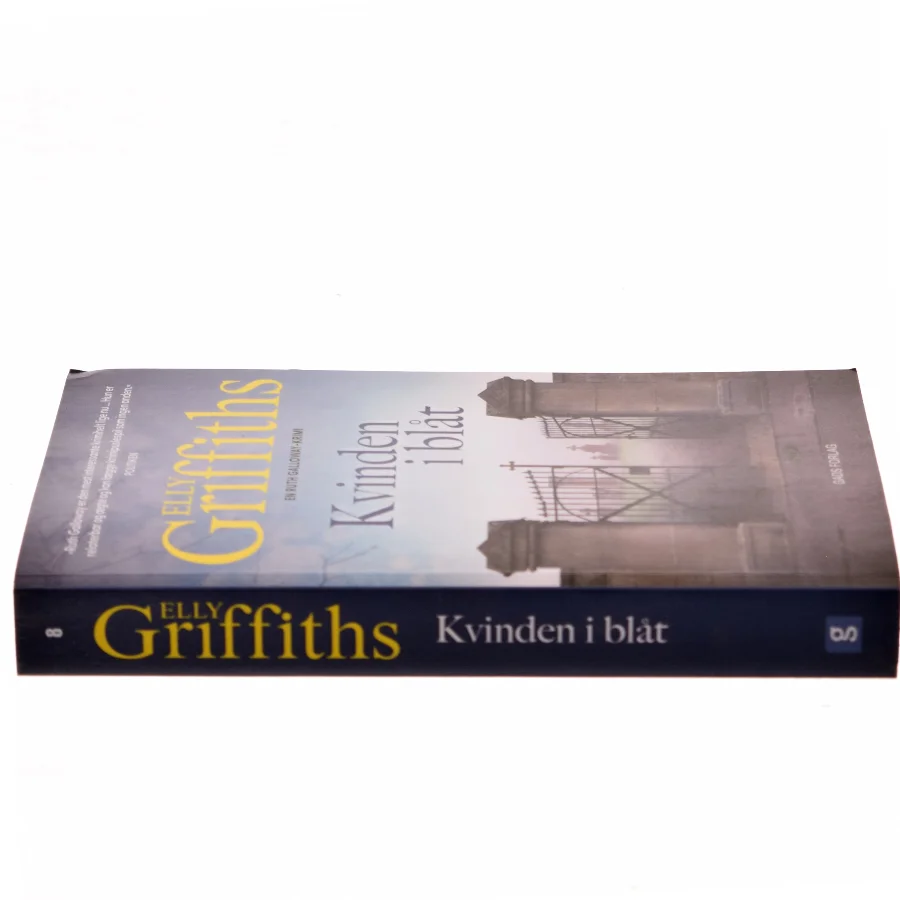 Kvinden i blåt af Elly Griffiths (Bog)