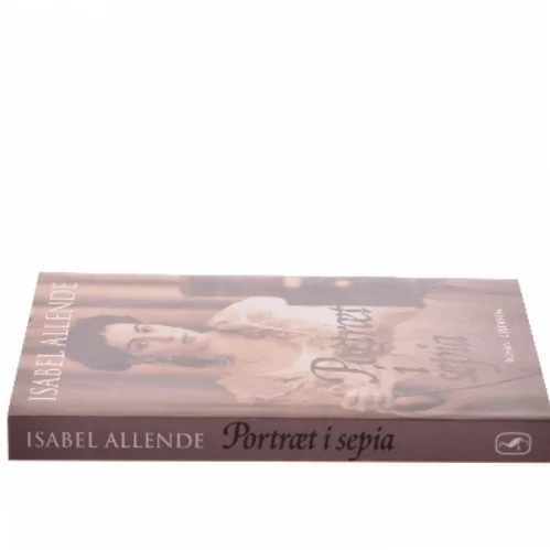 Portræt i sepia af Isabel Allende (Bog)