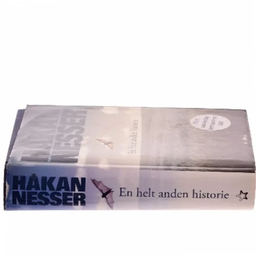 En helt anden historie af Håkan Nesser (Bog)