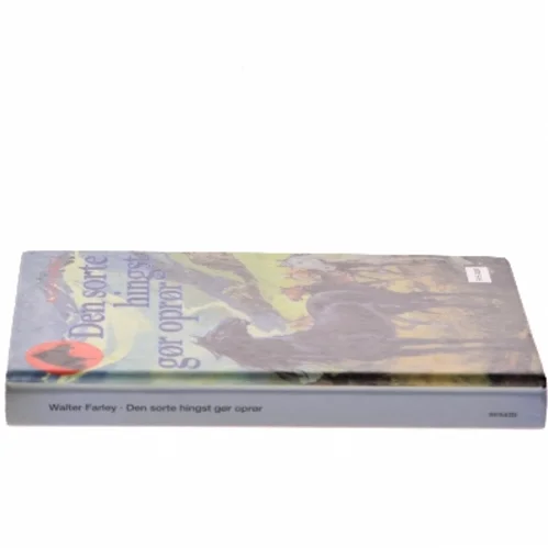 Den sorte hingst gør oprør af Walter Farley (Bog)