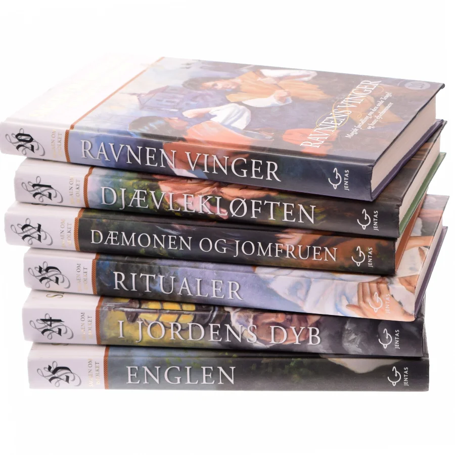 Ravnens vinger af Margit Sandemo (Bog)